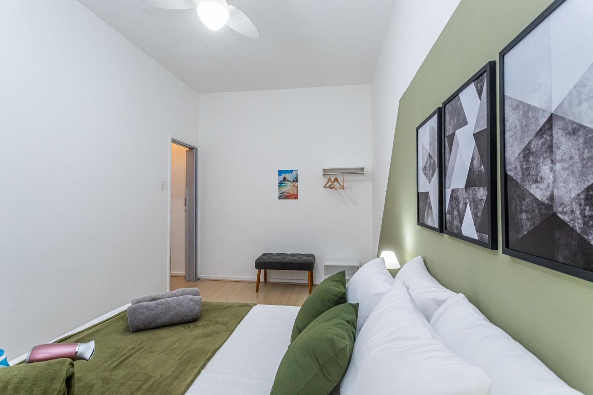 Apartamento Copacabana - 4 Hospedes, Praia, Conforto