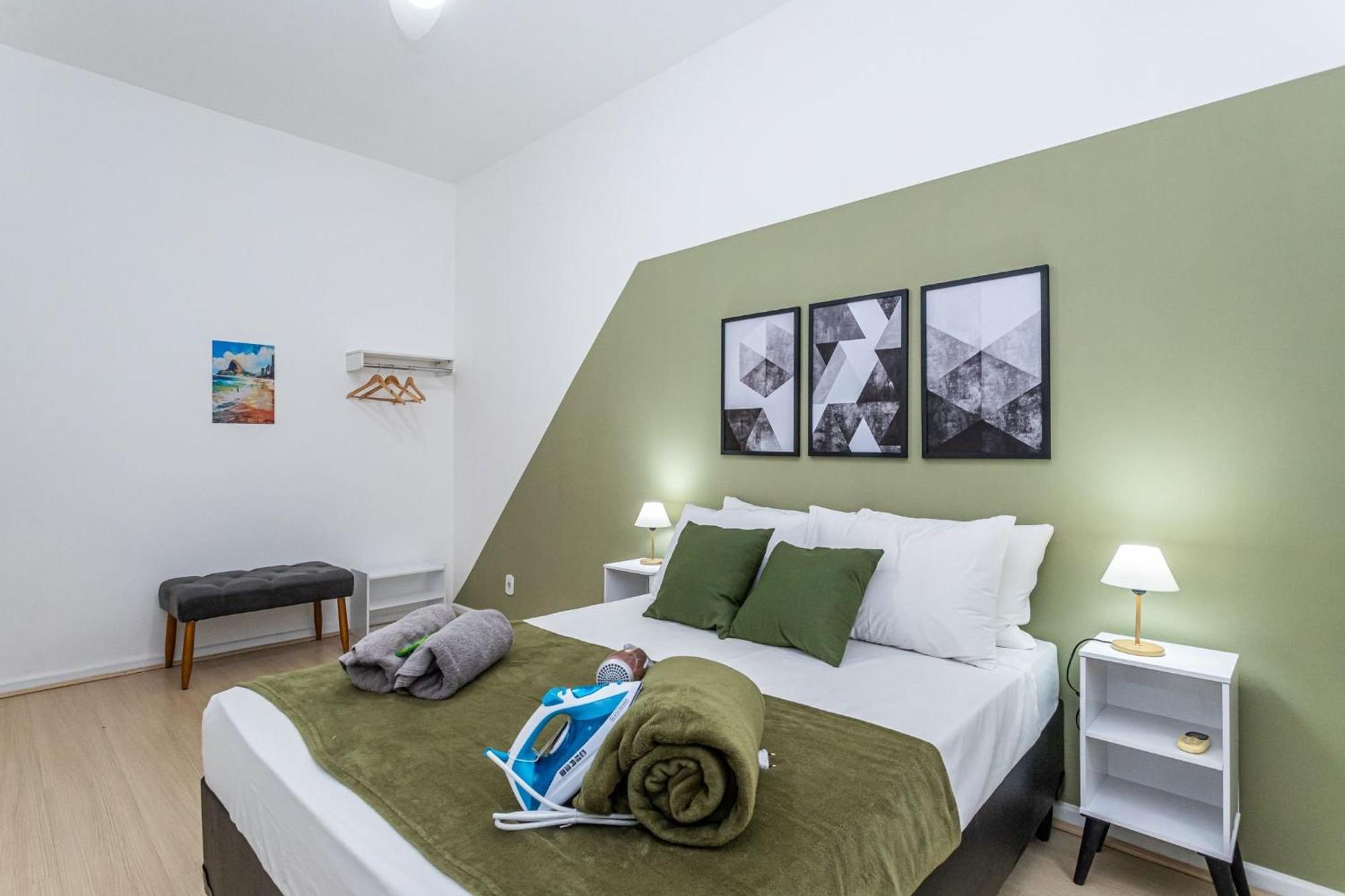Apartamento Copacabana - 4 Hospedes, Praia, Conforto